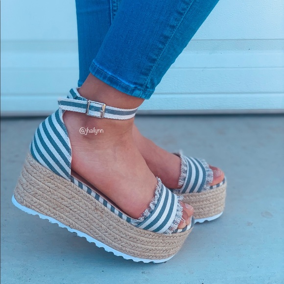 Stripped Espadrille wedge - Picture 5 of 5